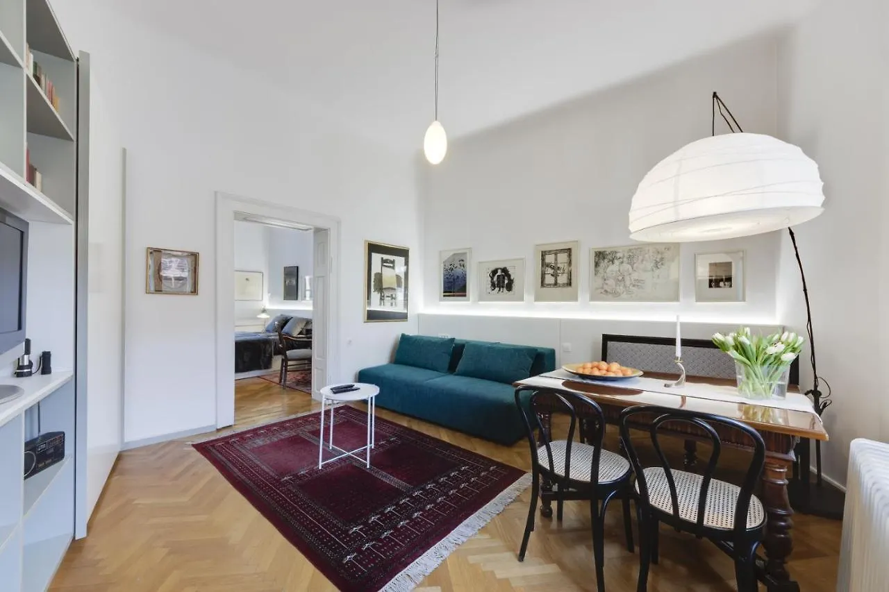 City Center Apartment With Parking Ljubljana